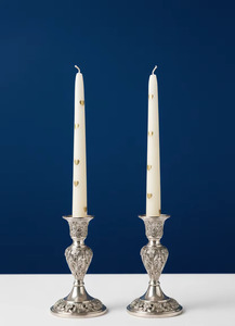 Tapered White <b>Paraffin</b> Wax Candles Gold Heart Motifs Silver Candle Holders Smokeless Handmade Customized Fragrance Valentine'S - Product Image 1