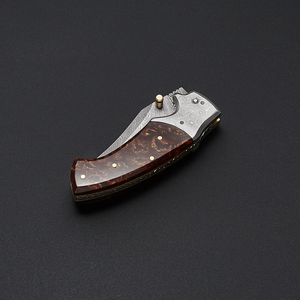 Cuchillo de bolsillo personalizado de acero de Damasco con punta de cuchillo, mango de madera y pomo para el pulgar, cuchillos plegables a precio mayorista - Product Image 5