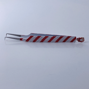 Pince à épiler de précision en acier inoxydable, manche rayé rouge et blanc, pointe lisse, outil professionnel pour extensions de cils et mise en forme des sourcils - Product Image 4