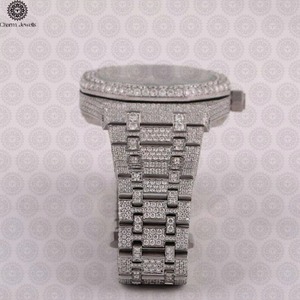 Montre en Moissanite Diamant Personnalisée en Acier Inoxydable pour Hommes et Femmes – Cadeau de Mariage de Luxe – Offre Spéciale Disponible - Product Image 2