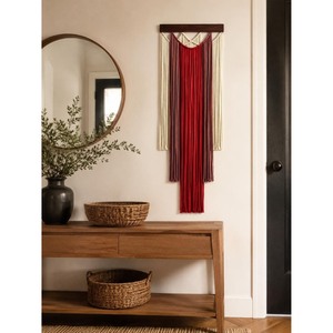 Décoration murale rectangulaire pour salon, pièce unique, macramé bohème, rayures verticales rouge et crème - Product Image 5