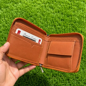 Portefeuille en cuir personnalisé avec logo pour homme – Portefeuille durable avec fermeture éclair et poches pour cartes et espèces - Product Image 1
