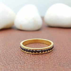 Bague de fiançailles minimaliste en or massif 18 carats avec diamants, sertie en canal, tendance, pour femme, certifiée IGI, pour mariage et usage quotidien, haute joaillerie - Product Image 1