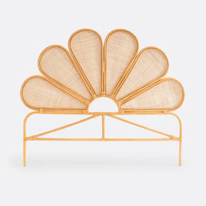 Tête de lit naturelle en rotin en forme de fleur, panneau décoratif pour chambre d'enfant, vente en gros de têtes de lit - Product Image 1