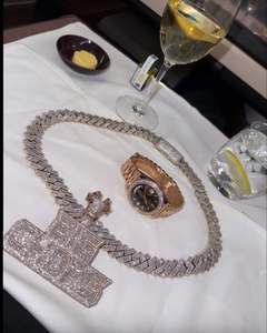 Pahal Jewels Colgante de Cabeza de Animal HED, con Moissanita Iced de gran tamaño, Plata 925 Bañada en Oro, Estilo Hip Hop, Certificado - Product Image 2
