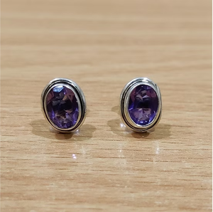 Boucles d'oreilles classiques en améthyste, 2,4 grammes, en argent sterling 925, minimalistes, mignonnes, serties clos, bijoux de fiançailles - Product Image 2