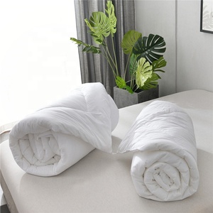 Couette matelassée en polyester blanc, chaude pour l'automne et l'hiver, 75D/36F, lavable en machine, hypoallergénique, housse de couette - Product Image 5