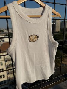 T-shirts personnalisés pour femmes pour le jour du match, brodés de paillettes et de perles, décontractés, scintillants, faits à la main, de haute qualité, 100% coton - Product Image 6