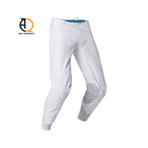 Pantalones de Motocicleta, Jeans Protectores para Motociclistas - Product Image 4