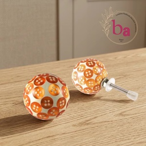 Boutons de meuble industriels en résine, design bouton orange, poignée de tiroir contemporaine pour cuisine, chambre, bureau à domicile, installation facile - Product Image 1