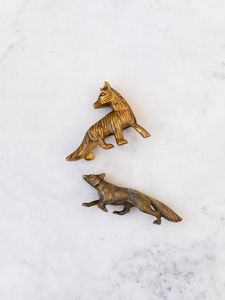 Handmade Metal <b>Paperweight</b> For Desk Decoration With Unique Design And Heavy Weight For Paper Holding - Product Image 4