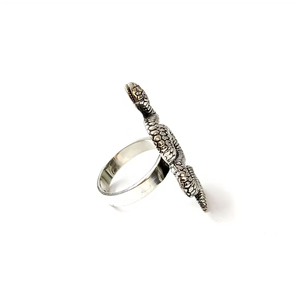Anillo Moderno y Elegante con Patrón de Serpiente en Plata 925 - Plata de Jaipur, Hecho a Mano, Unisex, Proveedor al por Mayor, Joyería Fina - Product Image 3