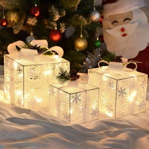 Set di 3 Scatole Regalo Luminose Natalizie a Batteria con LED Bianco Caldo e Fiocchi, Decorazioni Natalizie per Regali di Natale - Product Image 2