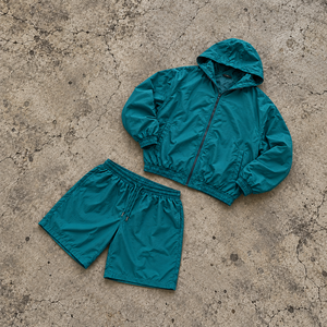 Ensemble court Rexfit Sports marron léger coupe ample en nylon, veste zippée, short à passepoil contrastant, logos appliqués, streetwear unisexe - Product Image 2