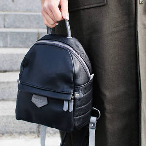 Mochila Mini para Portátil de Cuero Genuino de Calidad de Exportación, Bolso Pequeño de Cuero Real, Mochila de Viaje para Mujer LMBP-0052 - Product Image 1
