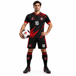 Ensembles d'uniformes de football personnalisés en gros – Maillots et shorts de football respirants, tenues de sport personnalisées pour clubs et écoles - Product Image 2