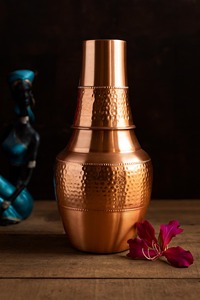 Bouteille d'eau en cuivre faite à la main, artisans indiens qualifiés, grande capacité, durable, écologique, pour usage domestique quotidien - Product Image 5