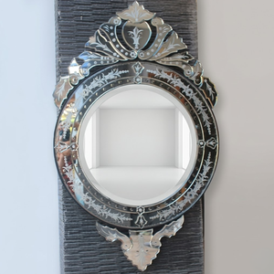 Espejo Decorativo de Pared de Estilo Barroco Veneciano de Lujo | Espejo Decorativo de Pared con Marco Tallado Ornamentado Vintage para Decoración de Interiores del Hogar - Product Image 1