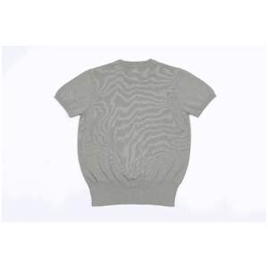 Pull à col rond à manches courtes en coton fin anti-froissement pour femmes, mode ODM OEM, coupe régulière - Product Image 2