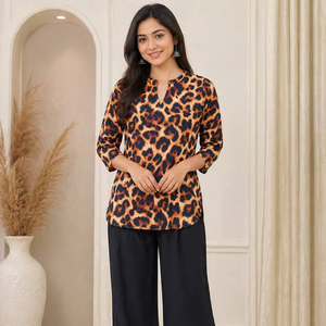 Elegante Conjunto de Rayón – Top Estampado y Pantalones Palazzo para Mujer - Product Image 1