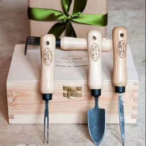 Juego de herramientas de jardinería con mango de madera y caja de almacenamiento para plantar y mantener el jardín en casa - Product Image 1