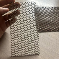 Rouleau de treillis métallique galvanisé à chaud pour passerelles, plateformes et protections de machines, tôle de treillis à mailles losangées en acier