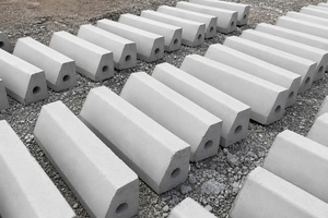 Moule en plastique PP pour bordure en béton uni, directement de l'usine BAVIGO - Product Image 6