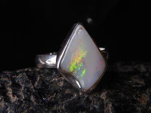 Opale australienne naturelle polie brute, sertie en argent, cadeau classique pour anniversaire, mariage, fête, pour elle, nouvelle arrivée - Product Image 3