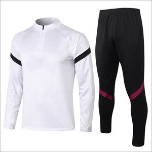 Survêtement de football pour homme, 100 % haute qualité, fabriqué aux États-Unis, coupe ajustée, vêtements de sport respirants et à séchage rapide, idéal pour la gym et le fitness. - Product Image 4