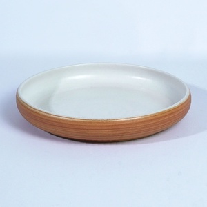 Plato de Cerámica Color Marfil Medio, Diseño Japandi, Apto para Lavavajillas, Grado Alimenticio, para Sushi, Aperitivos, Postres, Restaurantes y Hoteles - Product Image 3