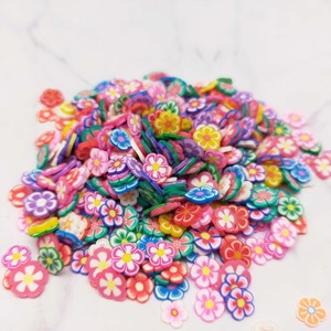 Mini tranches de fleurs en pâte polymère pour maison de poupée, artisanat miniature, accessoires pour nail art, pour les 14 ans et plus. - Product Image 4