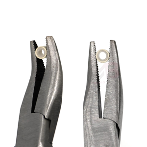 Kit de Pinzas Profesionales de Acero Inoxidable para Extensiones de Cabello, Más Vendido, con Mangos Rosados y Negros para Remover Anillos de Microquitaadhesivos de Queratina - Product Image 4