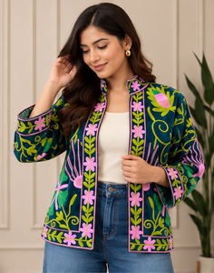 Hochwertige Rosa Blumen Türkis Grün 100% Baumwolle Schnelltrocknende Handgenähte Bestickte Suzani Gesteppte Jacke & Mantel OEM-Lieferant Indien - Product Image 1