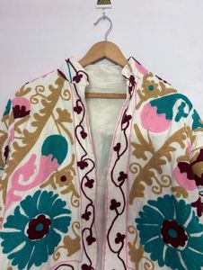 <b>Boho</b> <b>White</b> Floral Embroidery Cardigan Short Sleeve Loose Fit Cotton Woven Spring Casual Wear Hand Embroidered Straight Hem - Product Image 4