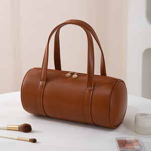 New <b>Large</b> Capacity Round Fashion Zipper Cosmetic <b>Bag</b> Printed Logo Design Toiletry <b>Bag</b> Leather Makeup <b>Bag</b> With Handle - Product Image 6
