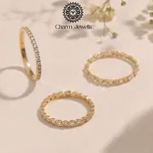 Anillo de Eternidad Charm_Jewells para Mujer, Chapado en Oro de 18K, con Moissanita, Corte Brillante Redondo, Engaste Pavé, Estilo Clásico - Product Image 6