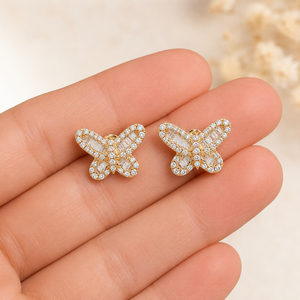 Boucles d'oreilles créoles minimalistes en argent 925 glacé pour femme, motif papillon personnalisé, avec diamants de laboratoire, bijoux de mode pour petite amie - Product Image 5