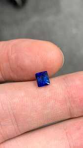 Saphir bleu royal naturel non chauffé, pierre précieuse facettée, saphir bleu pour la fabrication de bijoux, fournisseur en gros - Product Image 1