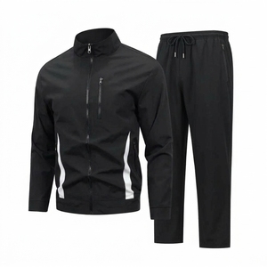 Conjunto Deportivo Personalizado para Hombre de Dos Piezas: Chaqueta con Capucha y Cierre, Pantalones con Cintura Elástica, Transpirable, Resistente al Viento, Ecológico y Ligero - Product Image 1