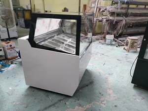 Vitrine Réfrigérée à Glaces 10 Bacs Pozzetti - Couleur Blanche, Conception à Convection d'Air Froid, Dégivrage Automatique, Verre Anti-Buée - Product Image 4