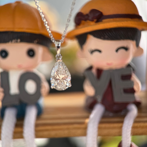 จี้เพชรทรงลูกแพร์ 3.00 กะรัต รับรองโดย IGI ทองคำขาว 14K เครื่องประดับชั้นดี - Product Image 4