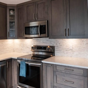 Armarios de Madera Pintados OEM CANA, Gabinetes de Cocina Tradicionales de Lujo en Color Oscuro, Estilo Shaker, con Isla Grande para Proyectos de Apartamentos - Product Image 4
