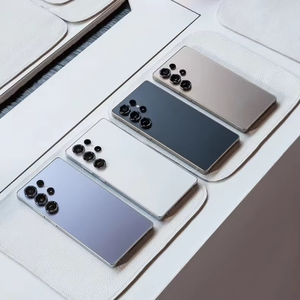 ขายส่งสมาร์ทโฟน 5G ปลดล็อค หน้าจอ AMOLED 6.9 นิ้ว โปรเซสเซอร์ Octa Core ระบบปฏิบัติการ Android 15 แรม 16GB กล้องหน้า 12MP กล้องหลัง 5MP - Product Image 5