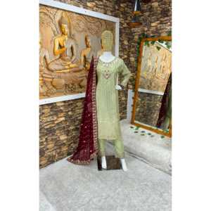 Robes de soirée élégantes Bhojal Fashion Designer, tenue de soirée haut-bas-dupatta en couleur pistache avec broderies complexes - Product Image 2