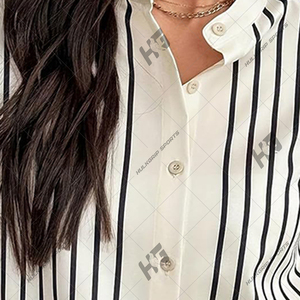 Chemise élégante à rayures verticales noires et blanches à manches longues, chemise boutonnée surdimensionnée en coton et lin personnalisée – Manches longues décontractées - Product Image 5