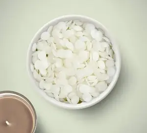 Cire de bougie de soja écologique - Renouvelable, biodégradable, non toxique - Product Image 1