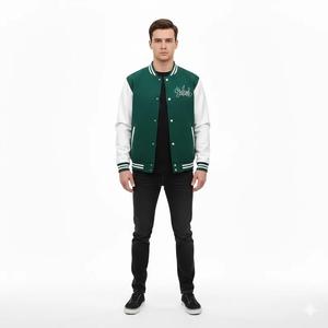 Chaqueta Letterman Verde y Blanca Personalizada - Chaqueta Varsity Bordada a Medida - Chaqueta Bomber de Béisbol Unisex con Cuello Alto - Product Image 3