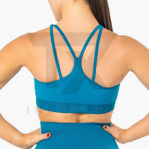 Sujetador deportivo de yoga transpirable de talla grande para mujer con logo frontal - Ropa de gimnasio y fitness en stock - Product Image 4