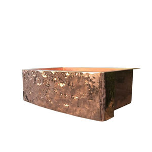 Fregadero de cocina Bold Blossom forjado a mano con fregadero de cobre bajo encimera, precio mayorista personalizable en India - Product Image 3