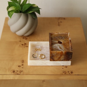 Hot Selling Resin Rectangular Tray Premium Luxury Wedding <b>Home</b> Decor Multi-Functional Serving Tray Marble Design Modern Diwali - Product Image 5